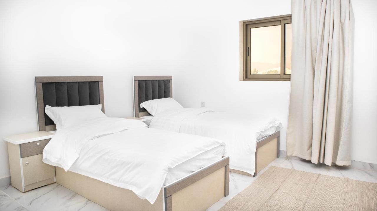 Comfortable & Big Family Apartments 10Mins Drive To Al-Masjid -Nabawi - Nozol Noor 2 Medyna Zewnętrze zdjęcie
