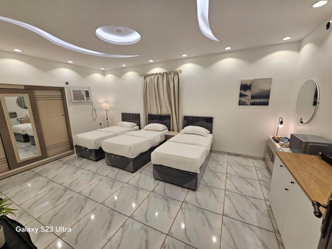 Comfortable & Big Family Apartments 10Mins Drive To Al-Masjid -Nabawi - Nozol Noor 2 Medyna Zewnętrze zdjęcie